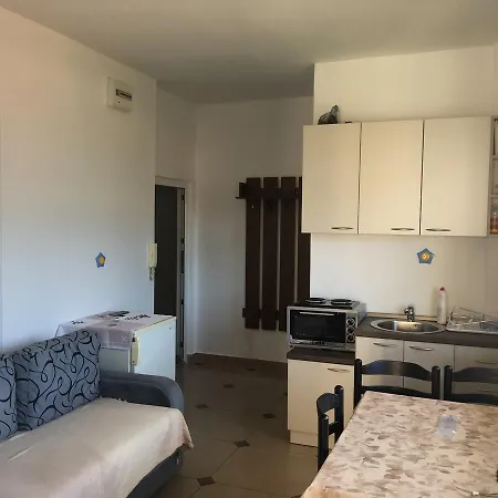 Zaza * Podgorica