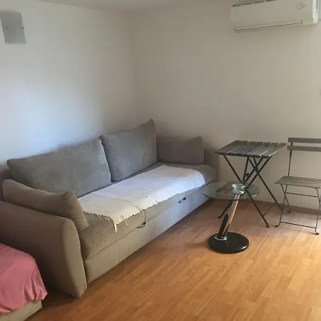 Zaza Apartmán *